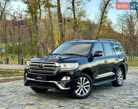 Чорний Тойота Ленд Крузер, об'ємом двигуна 4.46 л та пробігом 260 тис. км за 49999 $, фото 98 на Automoto.ua