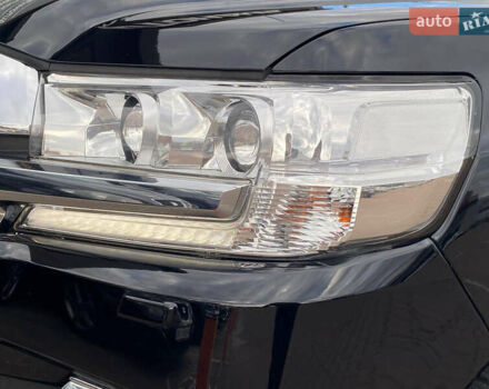 Черный Тойота Ленд Крузер, объемом двигателя 4.46 л и пробегом 232 тыс. км за 50500 $, фото 24 на Automoto.ua