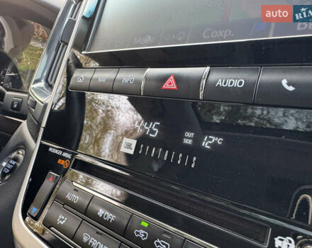 Чорний Тойота Ленд Крузер, об'ємом двигуна 4.46 л та пробігом 260 тис. км за 49999 $, фото 21 на Automoto.ua