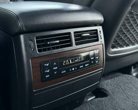 Чорний Тойота Ленд Крузер, об'ємом двигуна 4.46 л та пробігом 177 тис. км за 49999 $, фото 19 на Automoto.ua