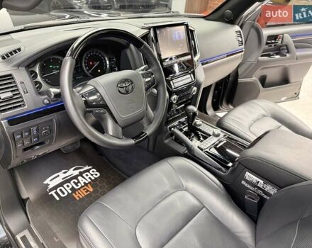 Чорний Тойота Ленд Крузер, об'ємом двигуна 4.46 л та пробігом 123 тис. км за 67400 $, фото 51 на Automoto.ua