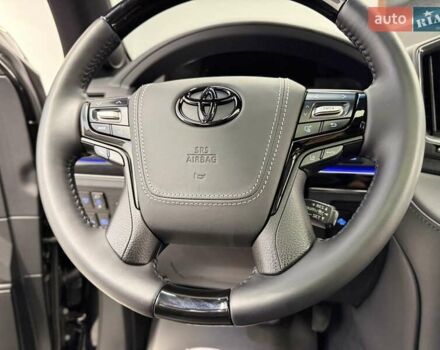 Чорний Тойота Ленд Крузер, об'ємом двигуна 4.46 л та пробігом 123 тис. км за 67400 $, фото 63 на Automoto.ua