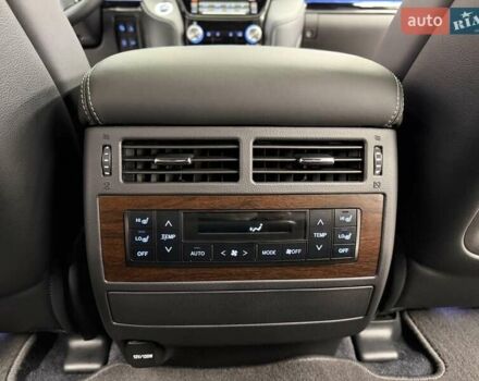 Чорний Тойота Ленд Крузер, об'ємом двигуна 4.46 л та пробігом 123 тис. км за 67400 $, фото 48 на Automoto.ua