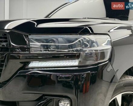 Чорний Тойота Ленд Крузер, об'ємом двигуна 4.46 л та пробігом 123 тис. км за 67400 $, фото 23 на Automoto.ua