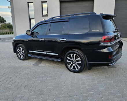 Черный Тойота Ленд Крузер, объемом двигателя 0 л и пробегом 102 тыс. км за 61000 $, фото 6 на Automoto.ua