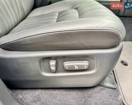 Чорний Тойота Ленд Крузер, об'ємом двигуна 4.46 л та пробігом 88 тис. км за 129999 $, фото 55 на Automoto.ua