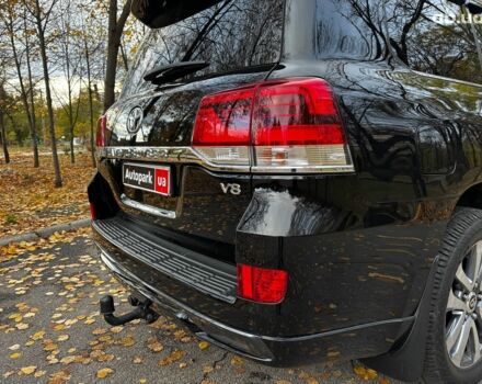 Чорний Тойота Ленд Крузер, об'ємом двигуна 4.5 л та пробігом 202 тис. км за 54990 $, фото 12 на Automoto.ua