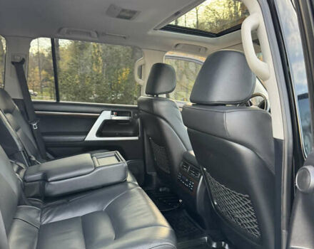 Чорний Тойота Ленд Крузер, об'ємом двигуна 4.46 л та пробігом 260 тис. км за 49999 $, фото 135 на Automoto.ua