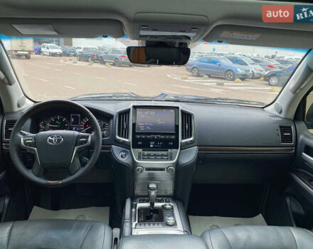 Черный Тойота Ленд Крузер, объемом двигателя 4.46 л и пробегом 232 тыс. км за 50500 $, фото 12 на Automoto.ua