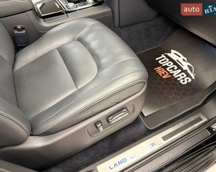 Чорний Тойота Ленд Крузер, об'ємом двигуна 4.46 л та пробігом 123 тис. км за 67400 $, фото 31 на Automoto.ua