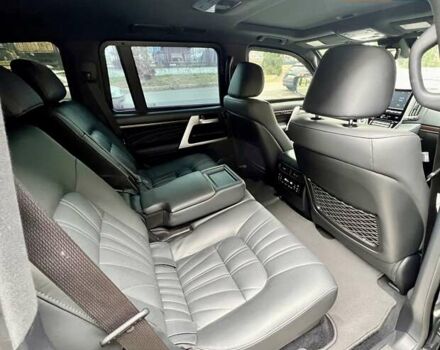 Чорний Тойота Ленд Крузер, об'ємом двигуна 4.46 л та пробігом 88 тис. км за 129999 $, фото 51 на Automoto.ua