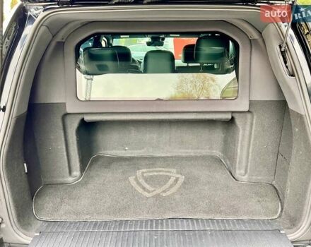 Чорний Тойота Ленд Крузер, об'ємом двигуна 4.46 л та пробігом 88 тис. км за 129999 $, фото 15 на Automoto.ua