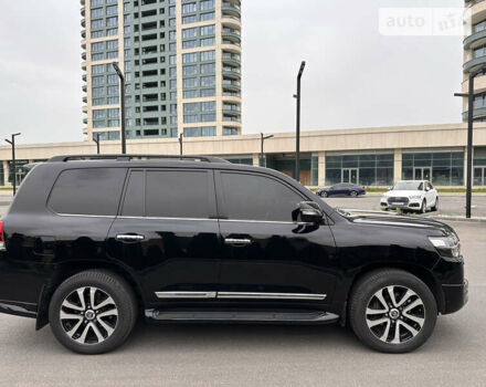 Черный Тойота Ленд Крузер, объемом двигателя 4.46 л и пробегом 158 тыс. км за 55900 $, фото 2 на Automoto.ua