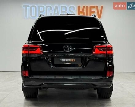 Чорний Тойота Ленд Крузер, об'ємом двигуна 4.46 л та пробігом 123 тис. км за 67400 $, фото 10 на Automoto.ua