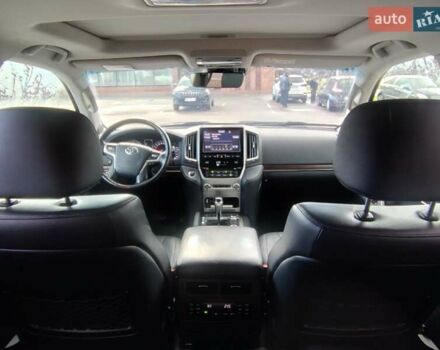 Чорний Тойота Ленд Крузер, об'ємом двигуна 4.46 л та пробігом 130 тис. км за 55000 $, фото 15 на Automoto.ua