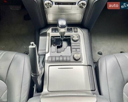 Чорний Тойота Ленд Крузер, об'ємом двигуна 4.46 л та пробігом 88 тис. км за 129999 $, фото 34 на Automoto.ua