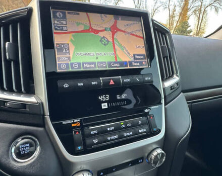 Чорний Тойота Ленд Крузер, об'ємом двигуна 4.46 л та пробігом 260 тис. км за 49999 $, фото 80 на Automoto.ua