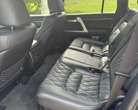 Черный Тойота Ленд Крузер, объемом двигателя 4.46 л и пробегом 156 тыс. км за 68000 $, фото 9 на Automoto.ua