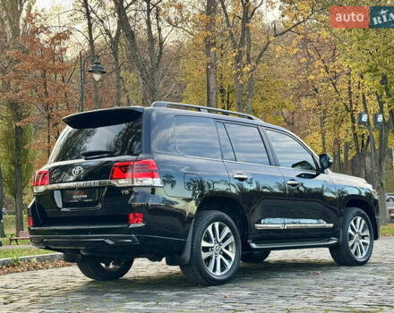 Чорний Тойота Ленд Крузер, об'ємом двигуна 4.46 л та пробігом 260 тис. км за 49999 $, фото 164 на Automoto.ua