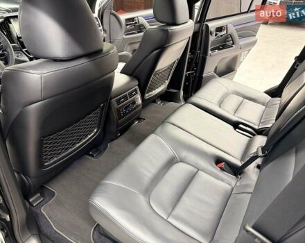 Чорний Тойота Ленд Крузер, об'ємом двигуна 4.46 л та пробігом 123 тис. км за 67400 $, фото 46 на Automoto.ua