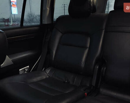 Черный Тойота Ленд Крузер, объемом двигателя 4.46 л и пробегом 179 тыс. км за 55000 $, фото 24 на Automoto.ua