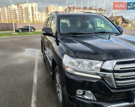 Чорний Тойота Ленд Крузер, об'ємом двигуна 4.46 л та пробігом 130 тис. км за 55000 $, фото 7 на Automoto.ua