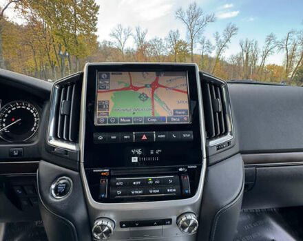 Чорний Тойота Ленд Крузер, об'ємом двигуна 4.46 л та пробігом 260 тис. км за 49999 $, фото 31 на Automoto.ua