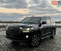Чорний Тойота Ленд Крузер, об'ємом двигуна 4.46 л та пробігом 177 тис. км за 49999 $, фото 100 на Automoto.ua