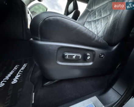 Чорний Тойота Ленд Крузер, об'ємом двигуна 4.46 л та пробігом 177 тис. км за 49999 $, фото 27 на Automoto.ua