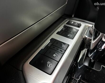 Чорний Тойота Ленд Крузер, об'ємом двигуна 4.5 л та пробігом 202 тис. км за 54990 $, фото 25 на Automoto.ua