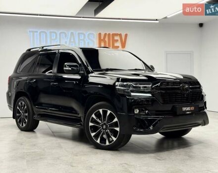 Чорний Тойота Ленд Крузер, об'ємом двигуна 4.46 л та пробігом 123 тис. км за 67400 $, фото 3 на Automoto.ua
