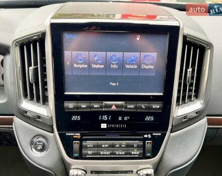 Чорний Тойота Ленд Крузер, об'ємом двигуна 4.46 л та пробігом 88 тис. км за 129999 $, фото 46 на Automoto.ua