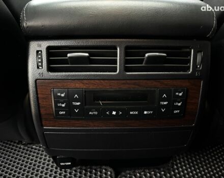 Чорний Тойота Ленд Крузер, об'ємом двигуна 4.5 л та пробігом 202 тис. км за 54990 $, фото 29 на Automoto.ua