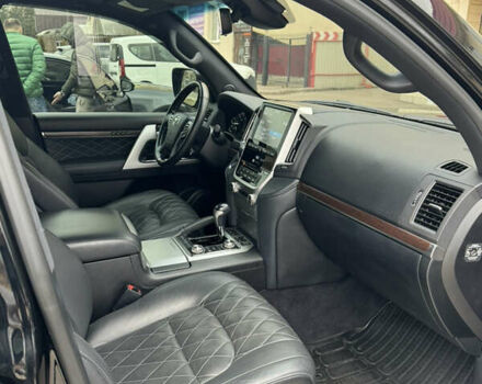 Черный Тойота Ленд Крузер, объемом двигателя 4.46 л и пробегом 110 тыс. км за 64500 $, фото 9 на Automoto.ua