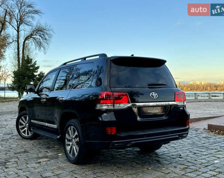Чорний Тойота Ленд Крузер, об'ємом двигуна 4.46 л та пробігом 260 тис. км за 49999 $, фото 82 на Automoto.ua