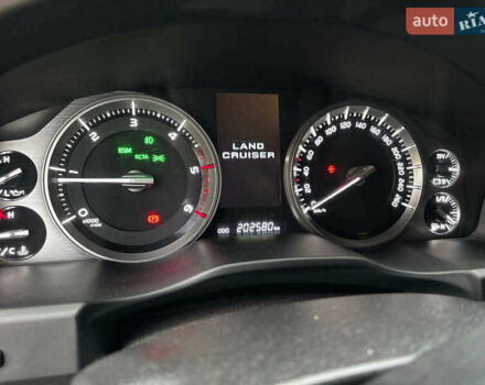 Чорний Тойота Ленд Крузер, об'ємом двигуна 4.5 л та пробігом 202 тис. км за 54990 $, фото 26 на Automoto.ua