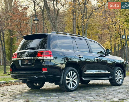 Чорний Тойота Ленд Крузер, об'ємом двигуна 4.46 л та пробігом 260 тис. км за 49999 $, фото 4 на Automoto.ua