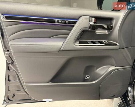 Чорний Тойота Ленд Крузер, об'ємом двигуна 4.46 л та пробігом 123 тис. км за 67400 $, фото 49 на Automoto.ua