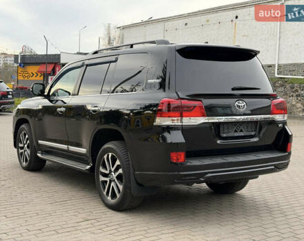 Черный Тойота Ленд Крузер, объемом двигателя 4.46 л и пробегом 93 тыс. км за 63999 $, фото 9 на Automoto.ua