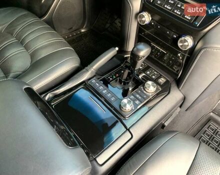 Черный Тойота Ленд Крузер, объемом двигателя 4.46 л и пробегом 190 тыс. км за 58888 $, фото 44 на Automoto.ua