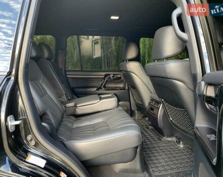 Черный Тойота Ленд Крузер, объемом двигателя 4.46 л и пробегом 190 тыс. км за 58888 $, фото 54 на Automoto.ua