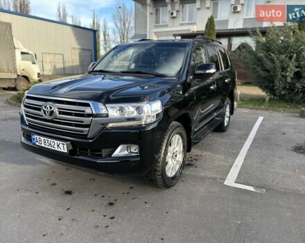 Черный Тойота Ленд Крузер, объемом двигателя 4.46 л и пробегом 95 тыс. км за 57500 $, фото 3 на Automoto.ua