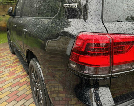 Черный Тойота Ленд Крузер, объемом двигателя 4.46 л и пробегом 177 тыс. км за 51000 $, фото 10 на Automoto.ua