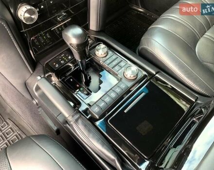 Черный Тойота Ленд Крузер, объемом двигателя 4.46 л и пробегом 190 тыс. км за 58888 $, фото 29 на Automoto.ua