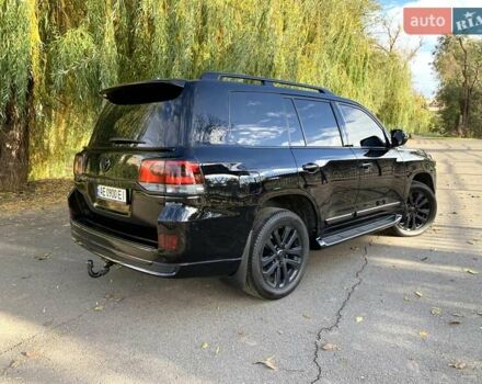 Черный Тойота Ленд Крузер, объемом двигателя 4.46 л и пробегом 190 тыс. км за 58888 $, фото 16 на Automoto.ua
