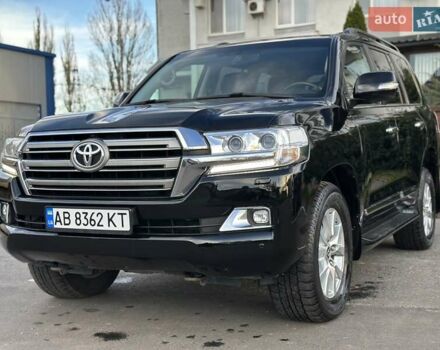 Черный Тойота Ленд Крузер, объемом двигателя 4.46 л и пробегом 95 тыс. км за 57500 $, фото 44 на Automoto.ua