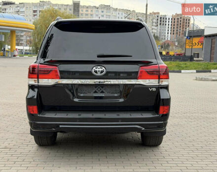 Черный Тойота Ленд Крузер, объемом двигателя 4.46 л и пробегом 93 тыс. км за 63999 $, фото 8 на Automoto.ua