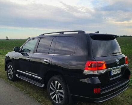 Черный Тойота Ленд Крузер, объемом двигателя 4.46 л и пробегом 152 тыс. км за 58999 $, фото 5 на Automoto.ua