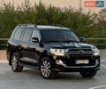 Чорний Тойота Ленд Крузер, об'ємом двигуна 4.46 л та пробігом 73 тис. км за 66500 $, фото 1 на Automoto.ua