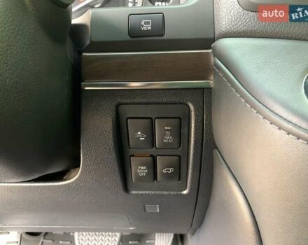 Черный Тойота Ленд Крузер, объемом двигателя 4.46 л и пробегом 190 тыс. км за 58888 $, фото 47 на Automoto.ua